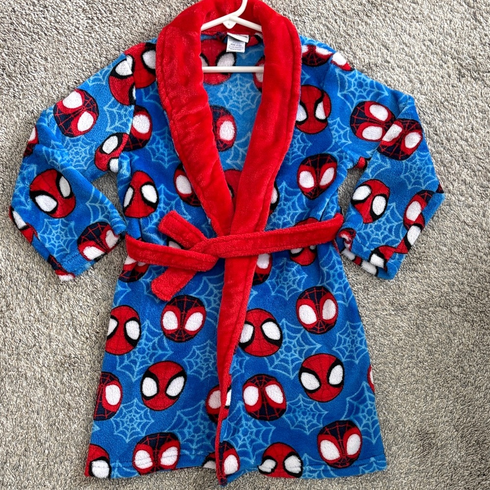 Marvel Spidey and His Amazing Friends Red and Blue Kids Robe